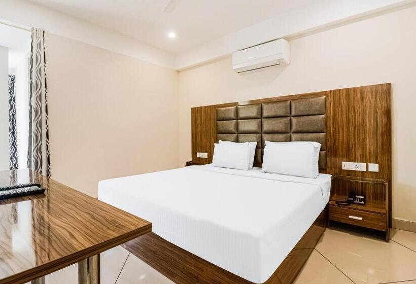 هتل Collection O Edassery Resort