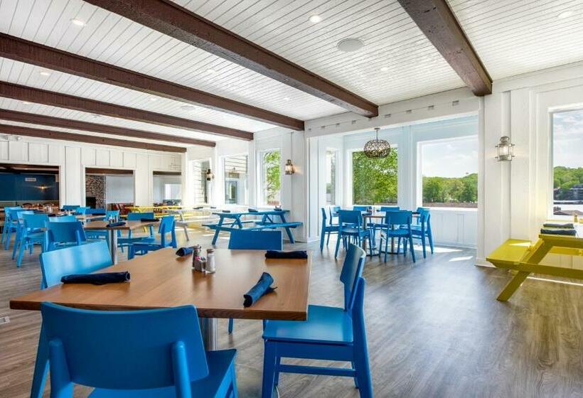 Margaritaville Lake Resort Lake Of The Ozarks