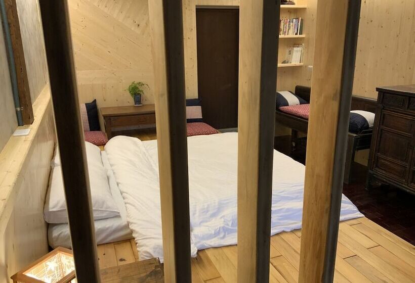 Yilan For A Night B&b