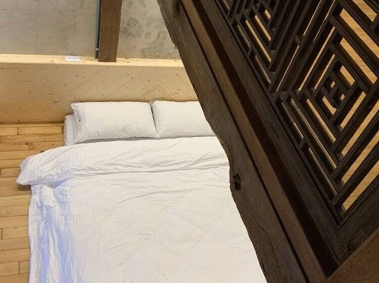 Yilan For A Night B&b