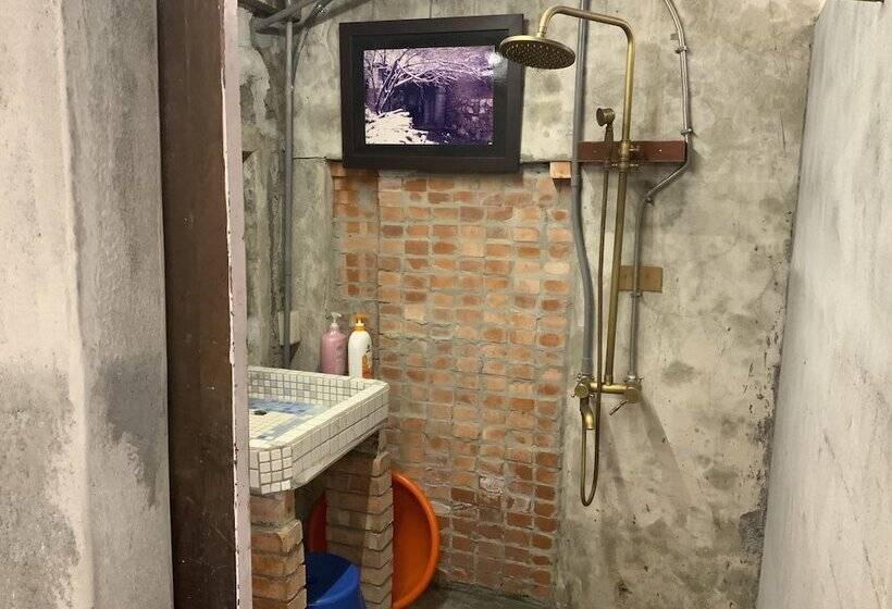 Yilan For A Night B&b