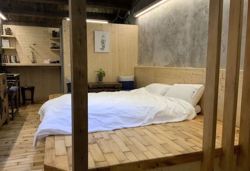 Yilan For A Night B&b