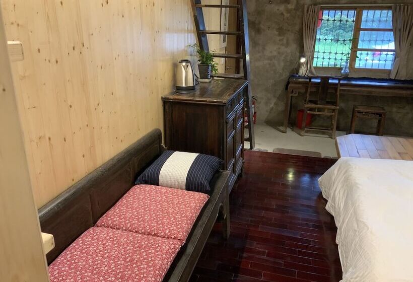 Yilan For A Night B&b