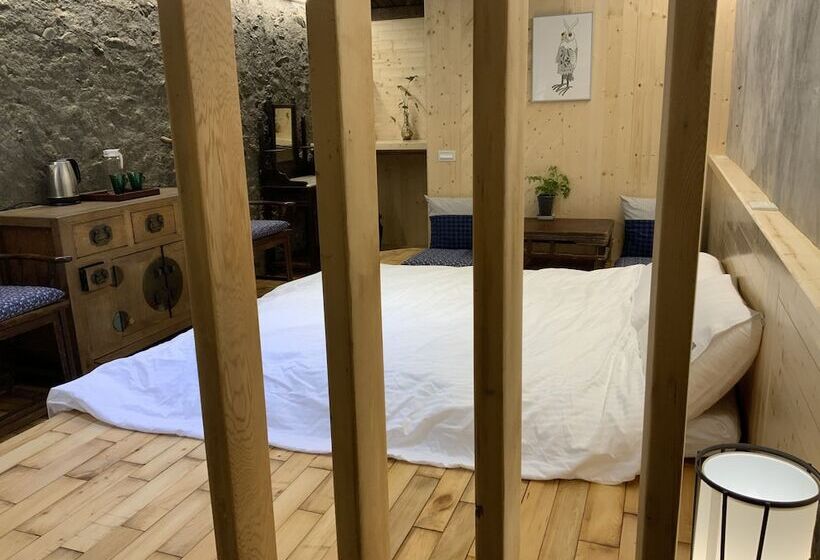 Yilan For A Night B&b