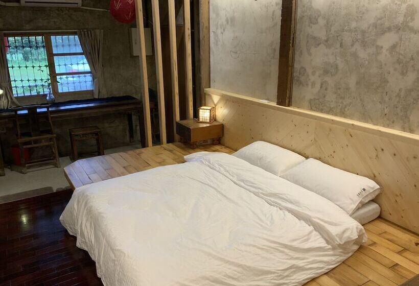 Yilan For A Night B&b