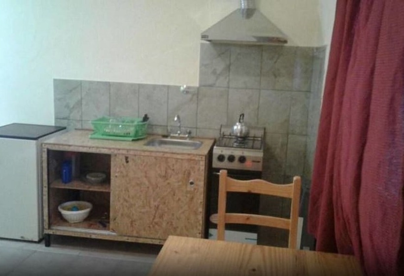 旅馆 Hospedaje Los Quebrachos