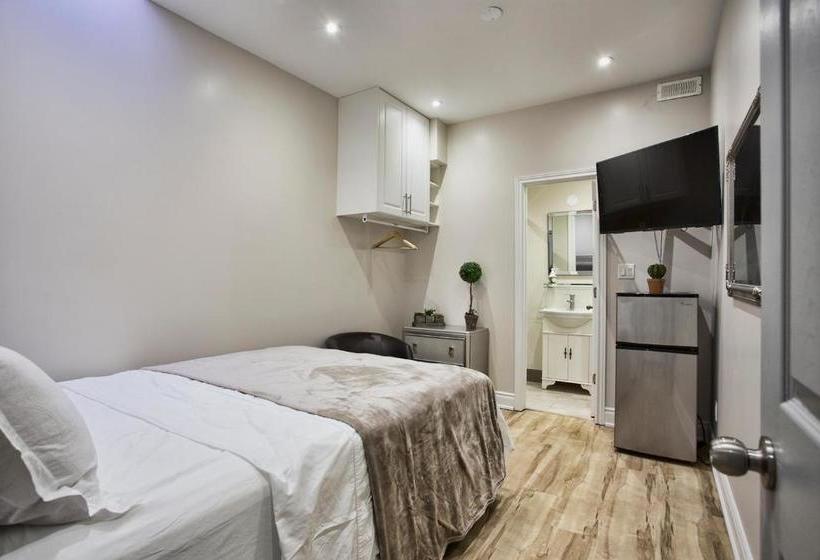 هاستل Toronto Rooms And Suites