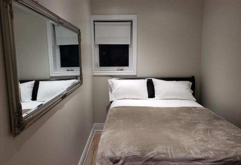 هاستل Toronto Rooms And Suites
