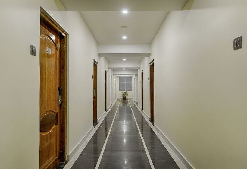 Отель Ramraj Regency