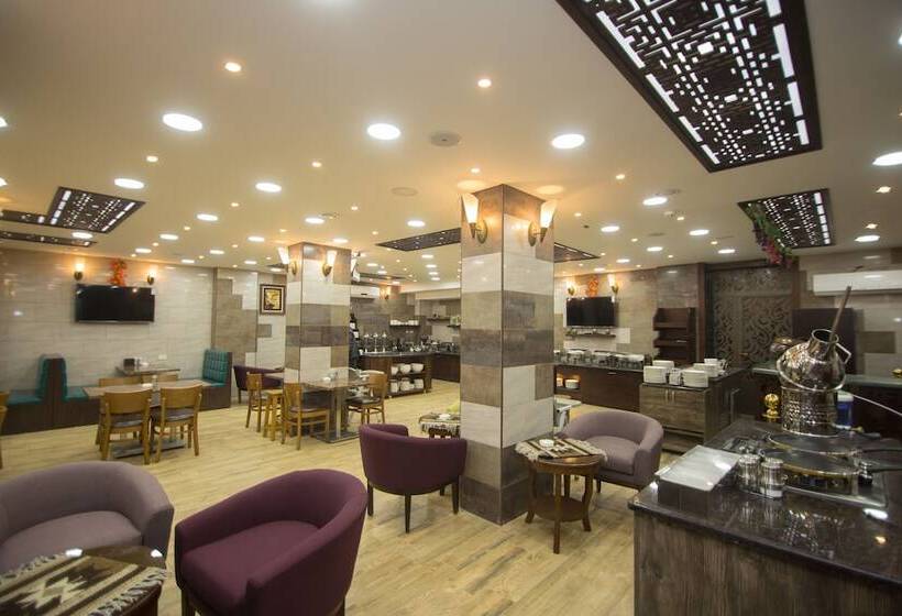 فندق Grape Village