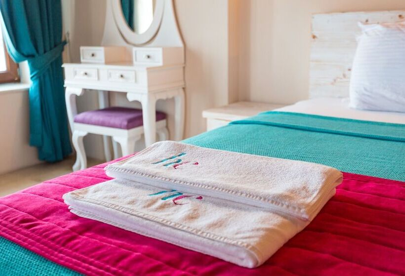 בית מלון כפרי Hillcity