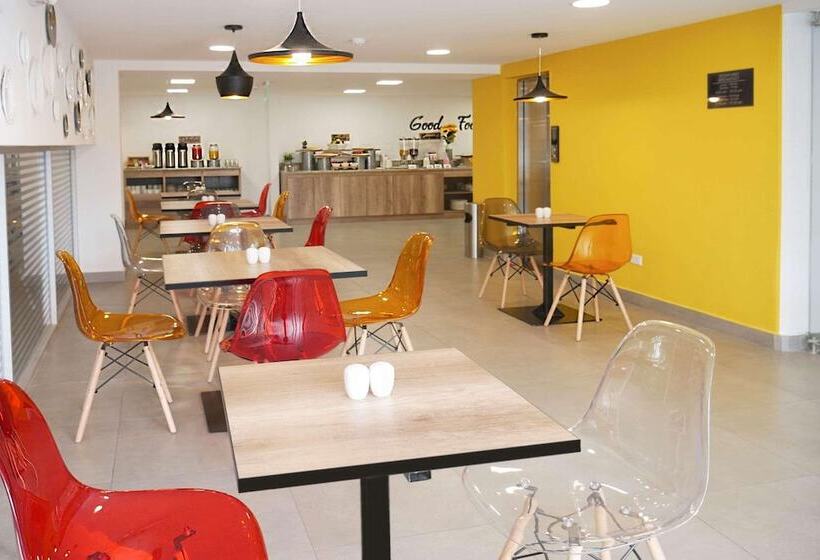 هتل Park Inn By Radisson Quito