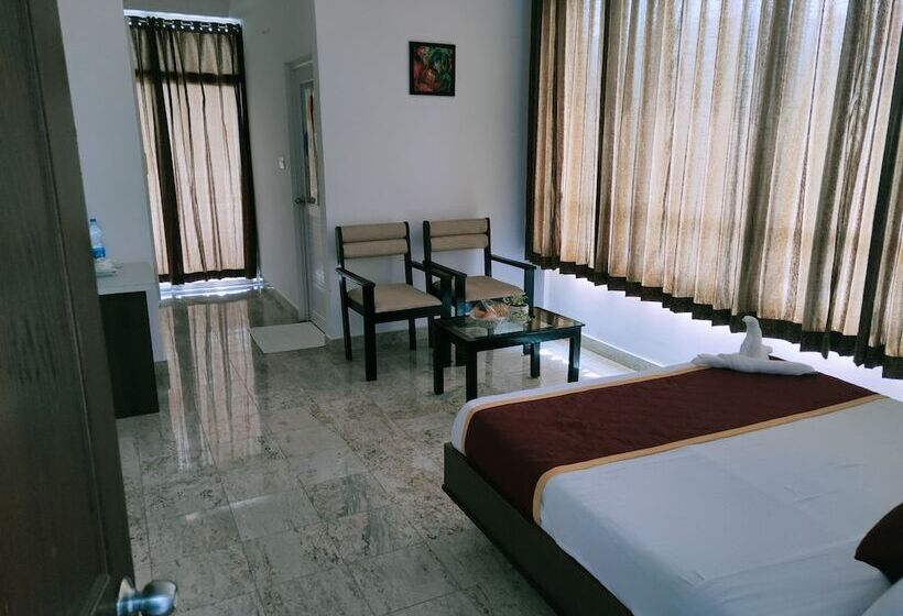 ホテル The New Munnar Summer Castle