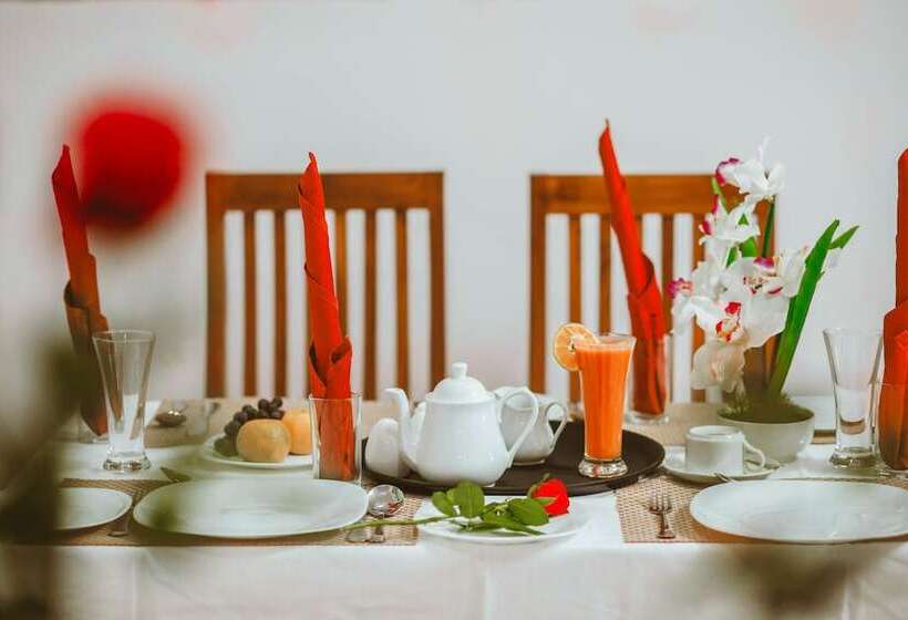 ホテル The New Munnar Summer Castle