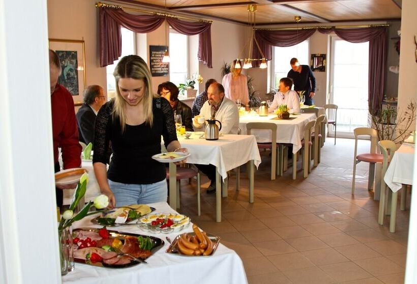 Landhotel Jagdschloss