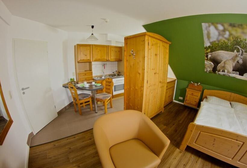 Landhotel Jagdschloss