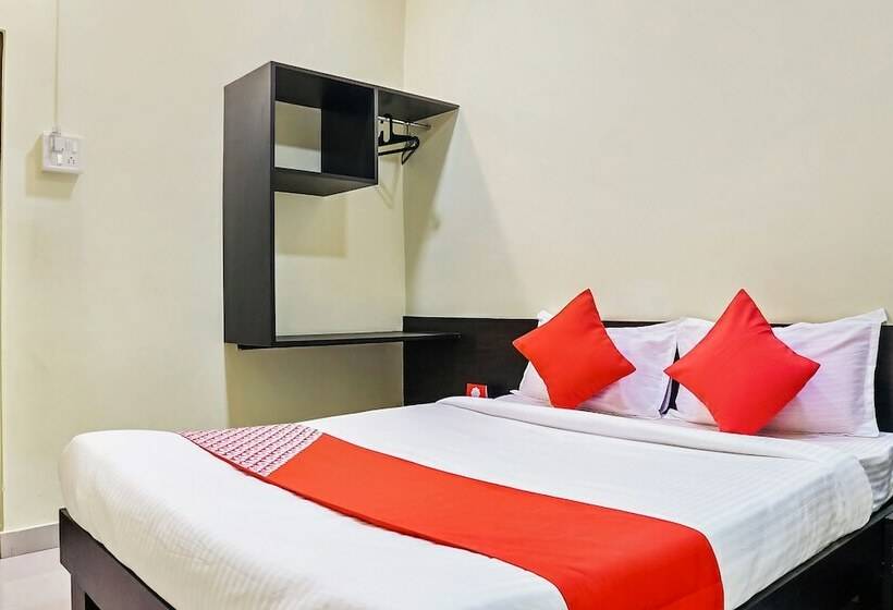 Oyo 24932 Hotel Royal Stay