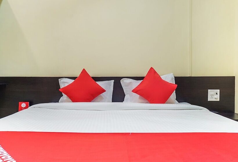 Oyo 24932 Hotel Royal Stay