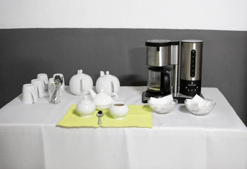 膳宿费 Gracious Lodge