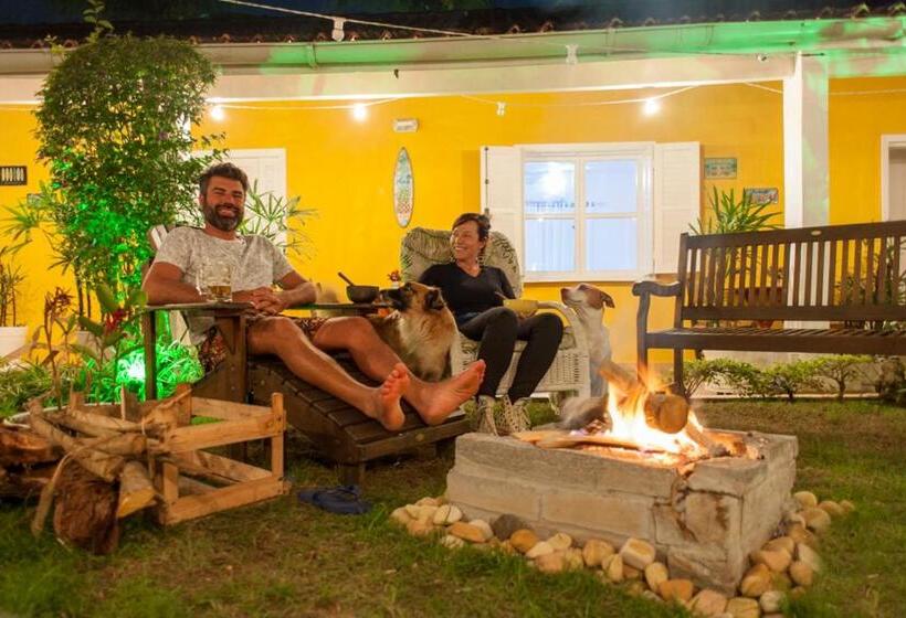 پانسیون Moa Pousada