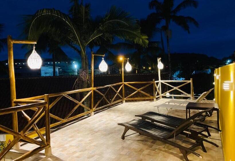 پانسیون Moa Pousada