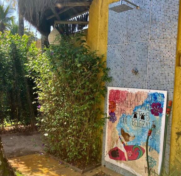 پانسیون Moa Pousada