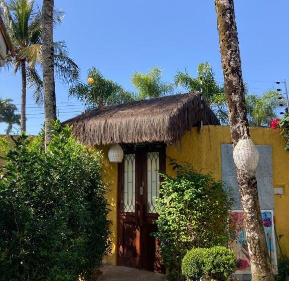 پانسیون Moa Pousada