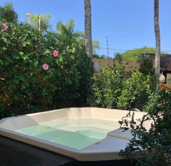 پانسیون Moa Pousada