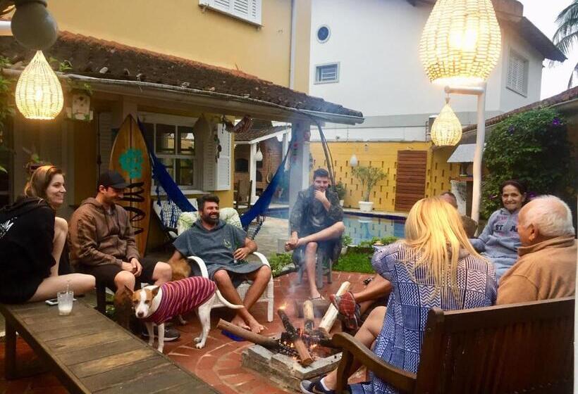 پانسیون Moa Pousada