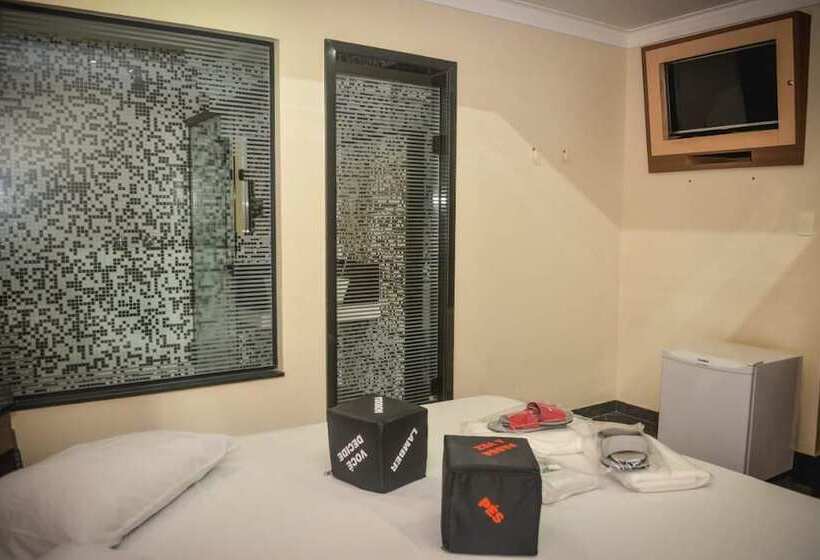 Styllus Motel   Adults Only