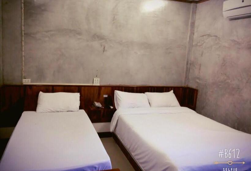 هاستل First Garden Home Resort
