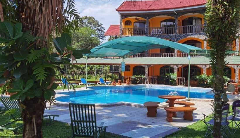 Apartahotel Playa Luna