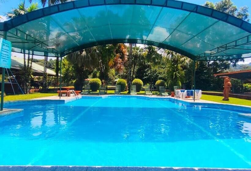 Apartahotel Playa Luna