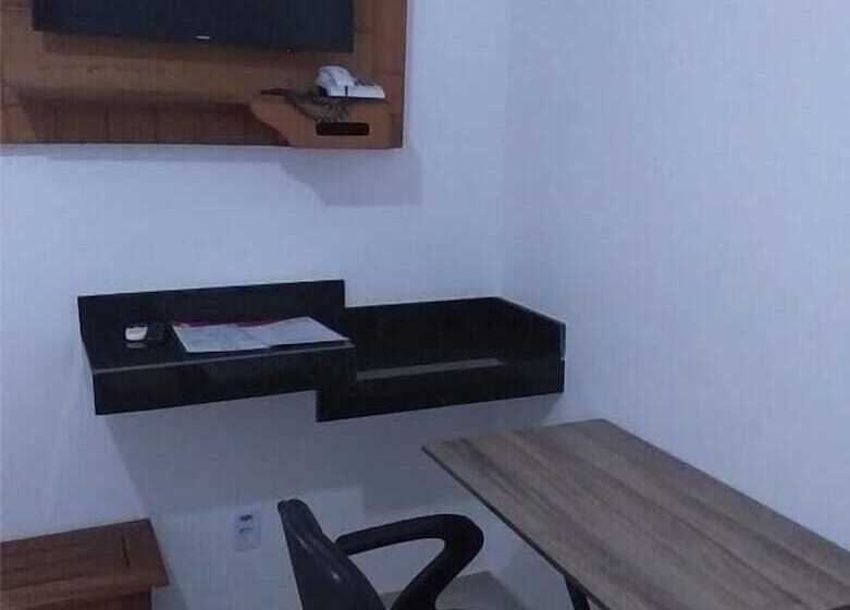 Капсульный Oтель Mais Hotel Express