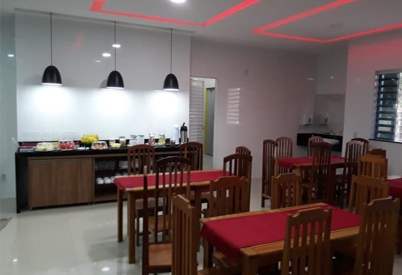 Капсульный Oтель Mais Hotel Express