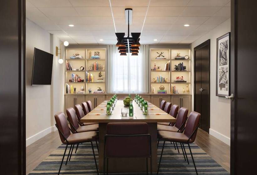 בית מלון כפרי Hyatt Place Santa Barbara