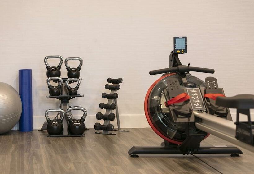 בית מלון כפרי Hyatt Place Santa Barbara