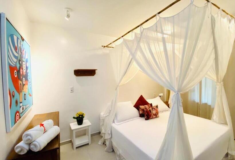 هتل Pousada Agua De Coco