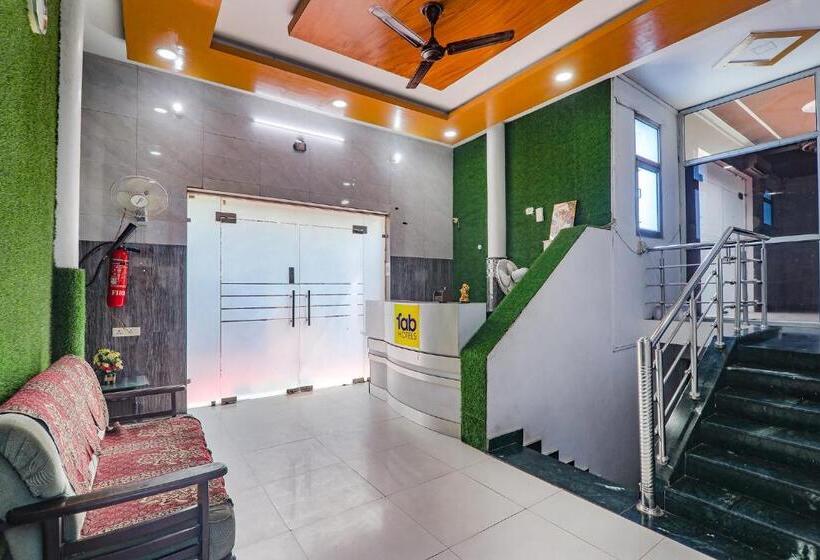 בית מלון כפרי Fabexpress Jmd Inn