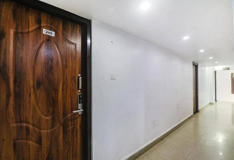 בית מלון כפרי Fabexpress Jmd Inn