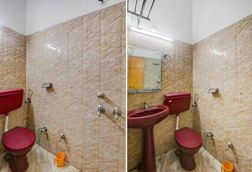 בית מלון כפרי Fabexpress Jmd Inn