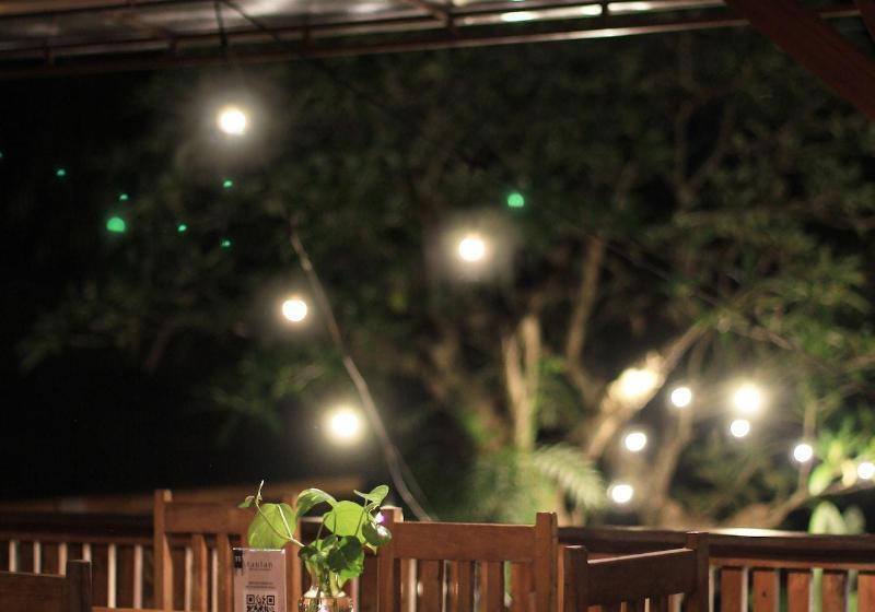 ホテル Taulan Villa By Social Hideout