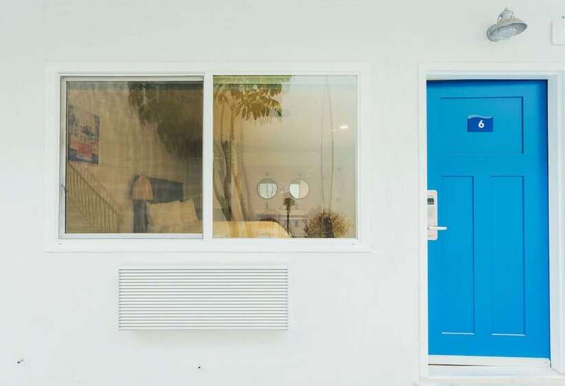 فندق The Belmont Shore Inn