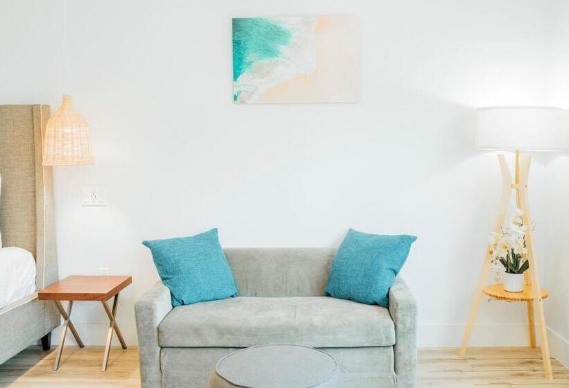 فندق The Belmont Shore Inn