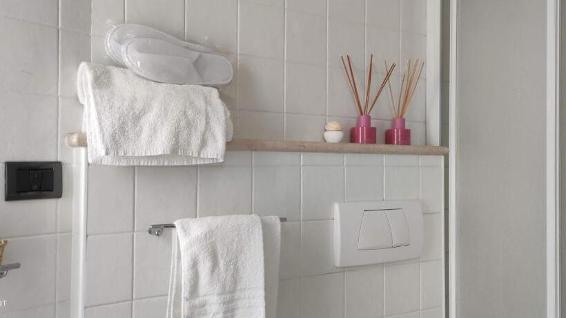 Отель Villa Platani