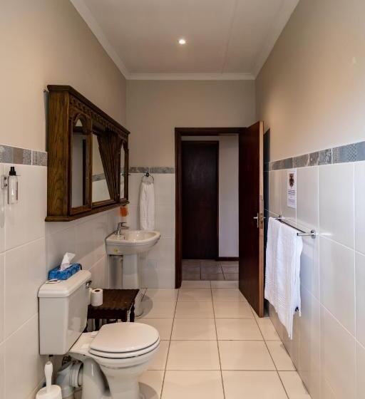 펜션 Antiqua Guest House