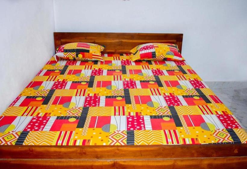 بنسيون Thuru Sisila Resort