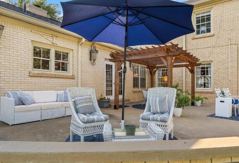 Presidents House B & B