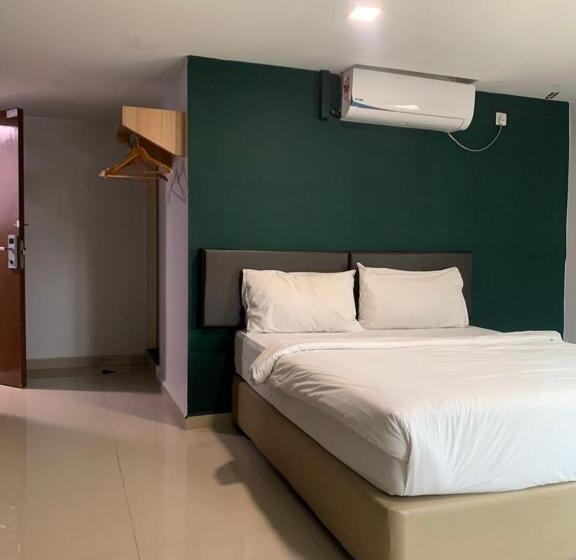 فندق Room V @ Jalan Megat