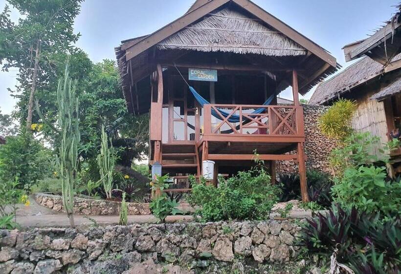 בית מלון כפרי Scuba Republic Beach Bungalows